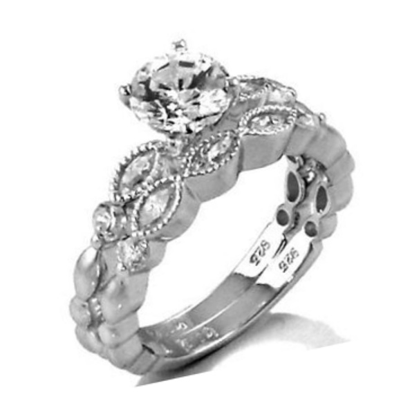 Contemporary Engagement Wedding Ring Set size 9 - Picture 3 of 4